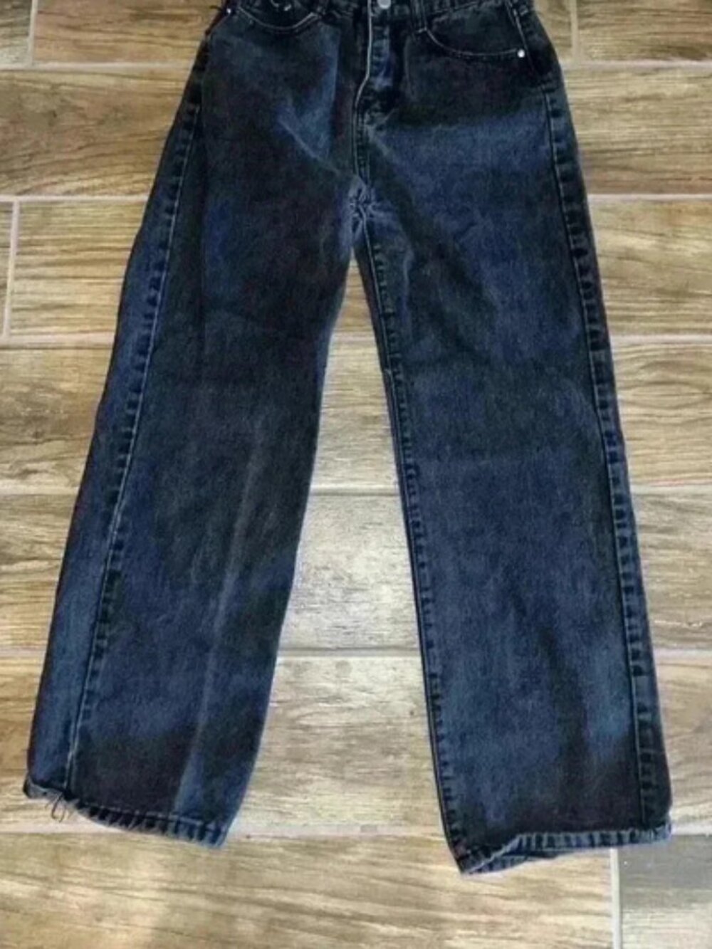 women’s black jeans